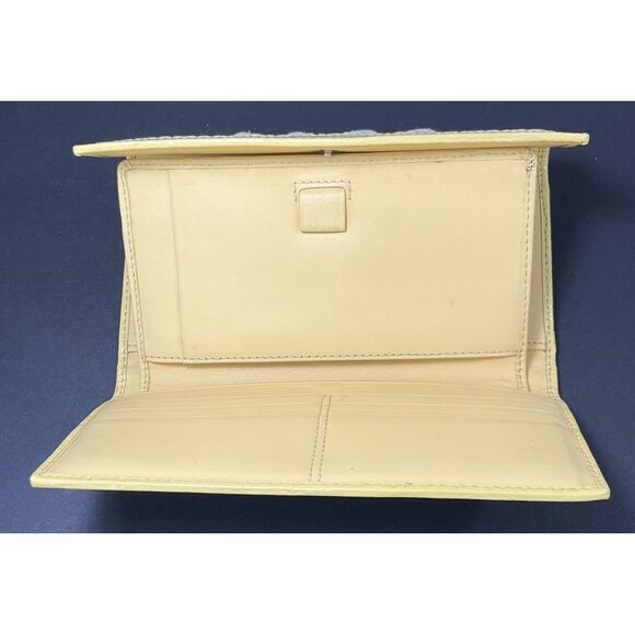Coach Signature Yellow Canvas Leather Trim Credit Card Checkbook Trifold Wallet - Picture 3 of 9